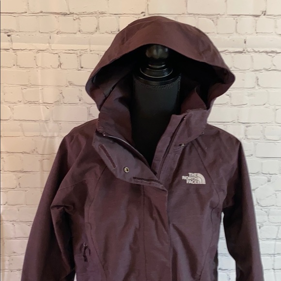 The North Face HyVent Jacket - Picture 6 of 15